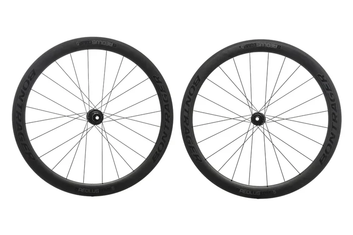 Bontrager Aeolus Comp 5 Carbon Clincher 700c Wheelset