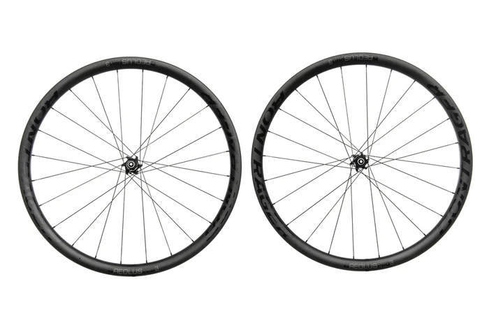 Bontrager Aeolus Pro 3 Disc Carbon Clincher 700c Wheelset