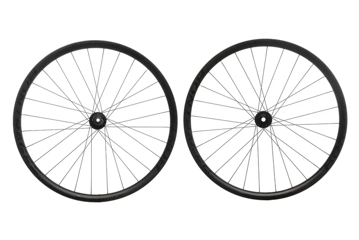 Bontrager Kovee Elite 30 TLR Carbon Tubeless 29″ Wheelset