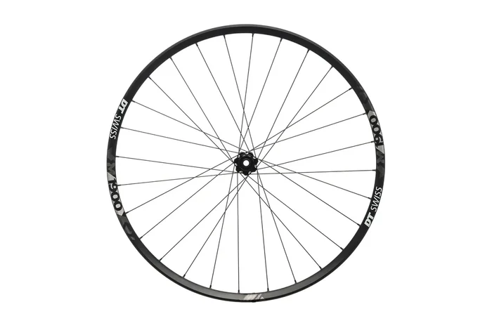 DT Swiss M 1900 Spline Aluminum Tubeless 29″ Rear Wheel