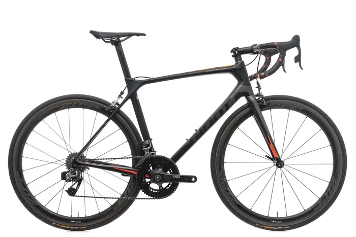 Giant TCR Advanced Pro Road Bike – 2017, MED/LARGE