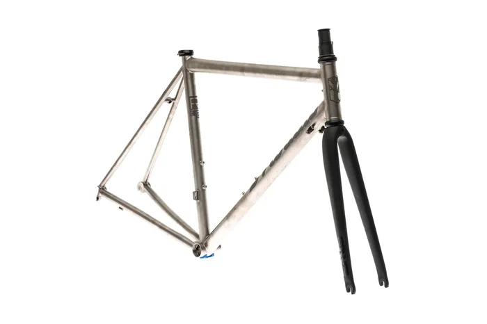 Mosaic RT-2 Custom Geometry Frameset – 2019