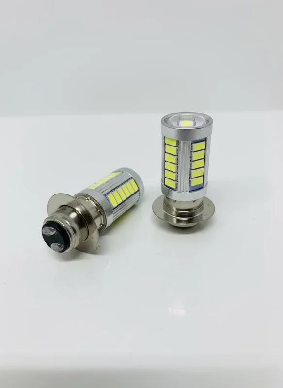X18 50cc/ 200cc Motorcycle | Headlight Bulbs (LED) (9070001 / 09010056) [Set of 2]
